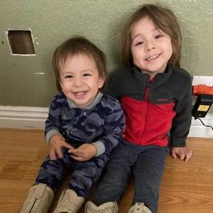 Meet your Posher, Esperanza